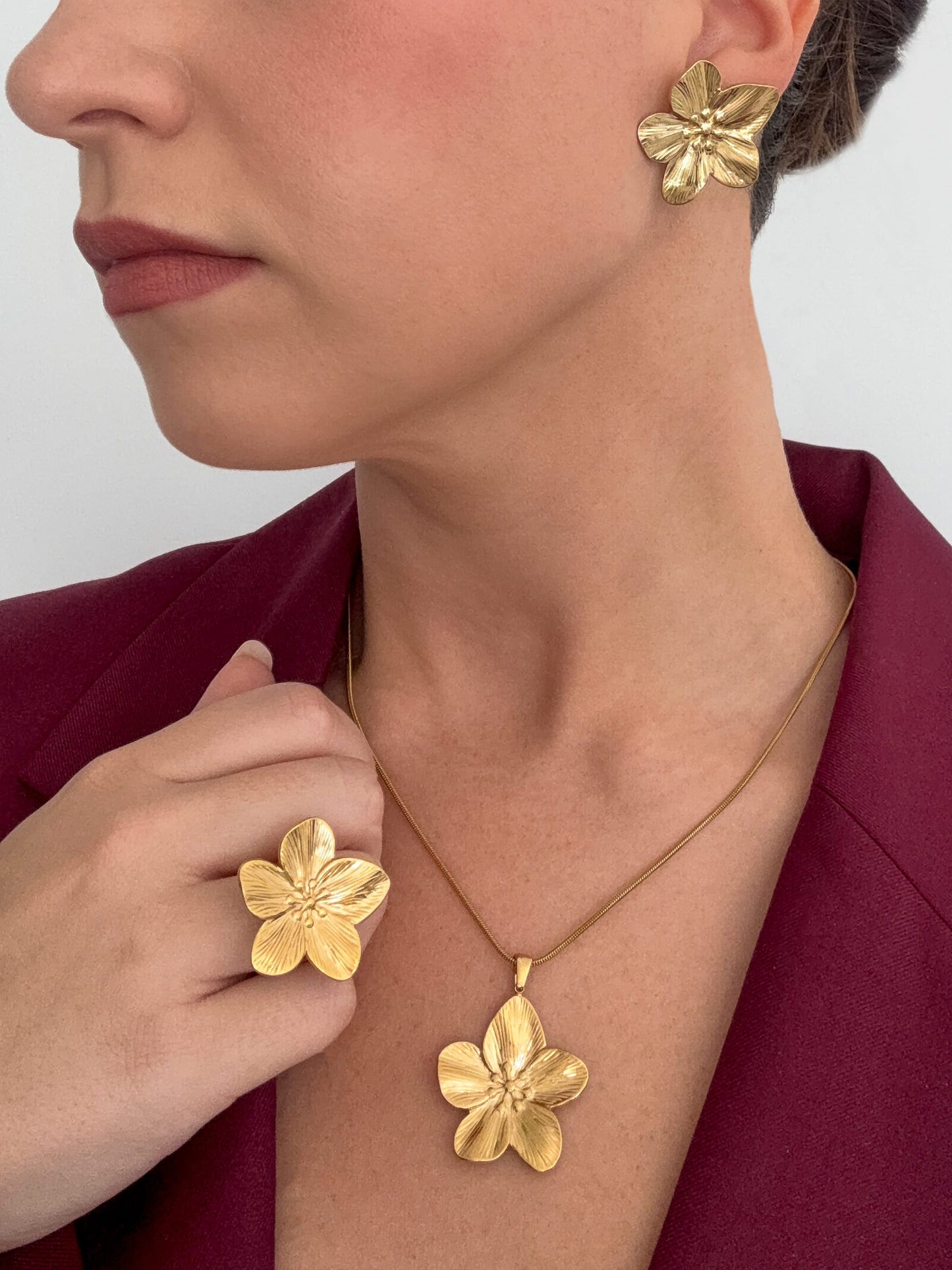 Pia Earrings