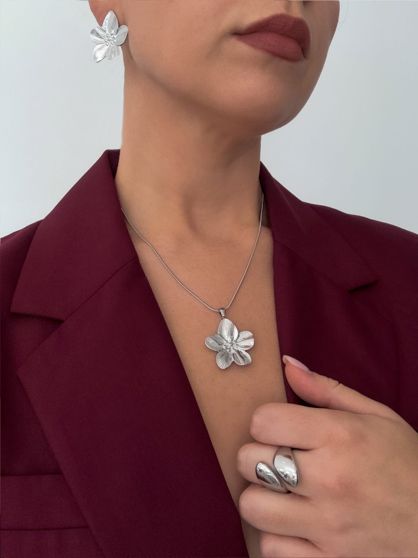 Pia Earrings